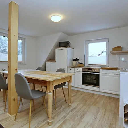 Friedrich-engels-strasse Friedrich-engels-strasse 19 02 Boltenhagen (Ostseebad)